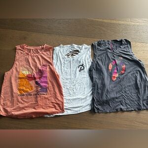Peloton tank top bundle. Women’s Medium